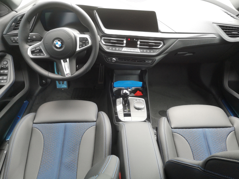 BMW - 220i xDrive Gran Coupe