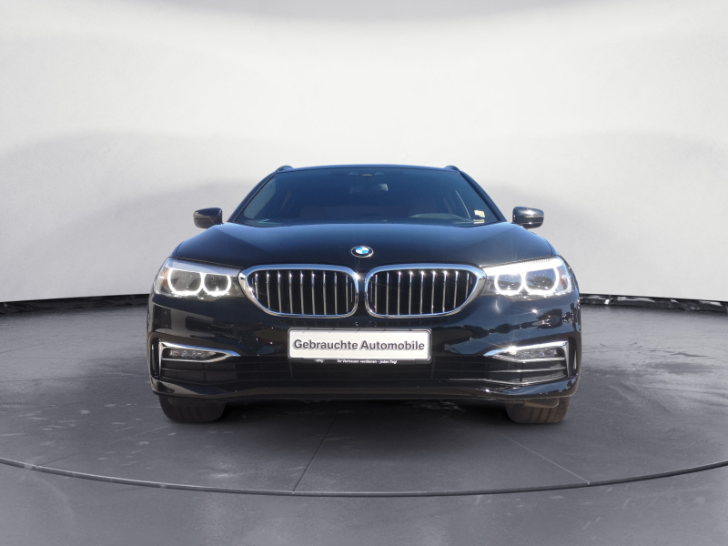 BMW - 525d Touring Aut. Luxury Line