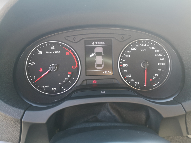 Audi - A3 30 TDI Limousine MMI Navigation plus mit MMI