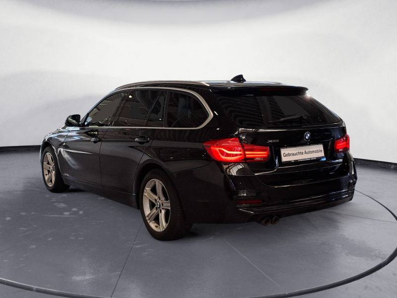 BMW - 320dA xDrive Touring Sport Line