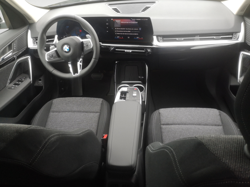 BMW - X1 sDrive18i Aut