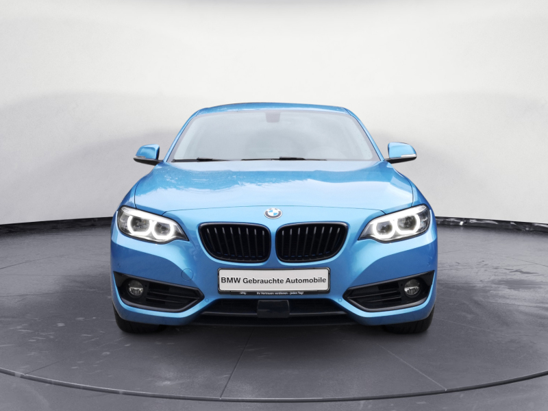 BMW - 218i Coupe Sport Line