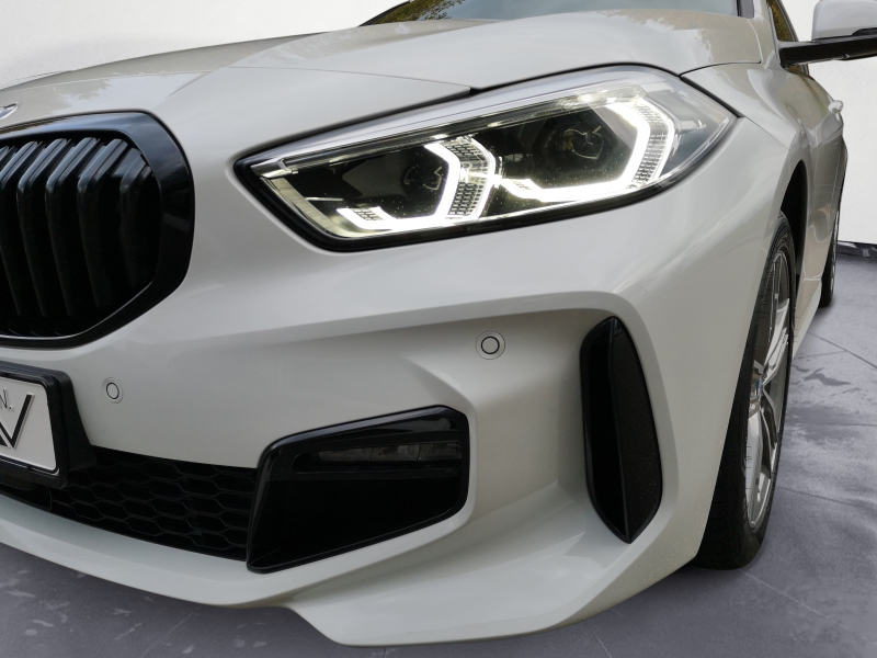 BMW - 116d M Sport