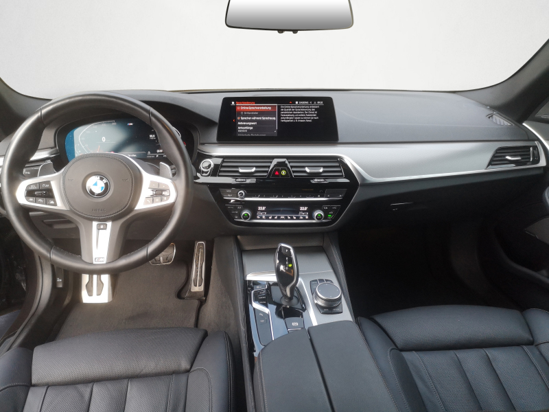 BMW - 540i xDrive Touring