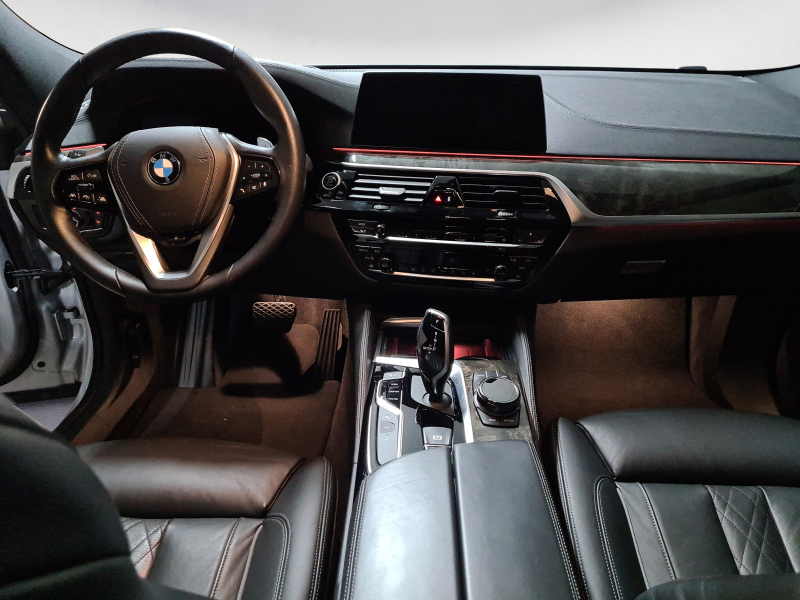 BMW - 630i A Gran Turismo