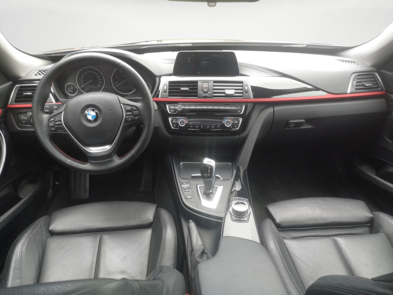 BMW - 320dA Gran Turismo Sport Line