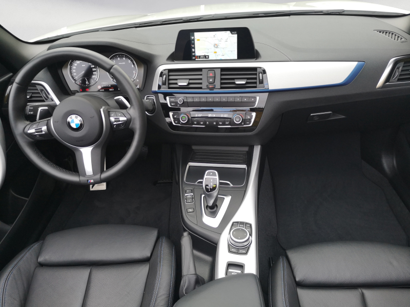 BMW - 230i Cabrio M Sport Sport-Aut.