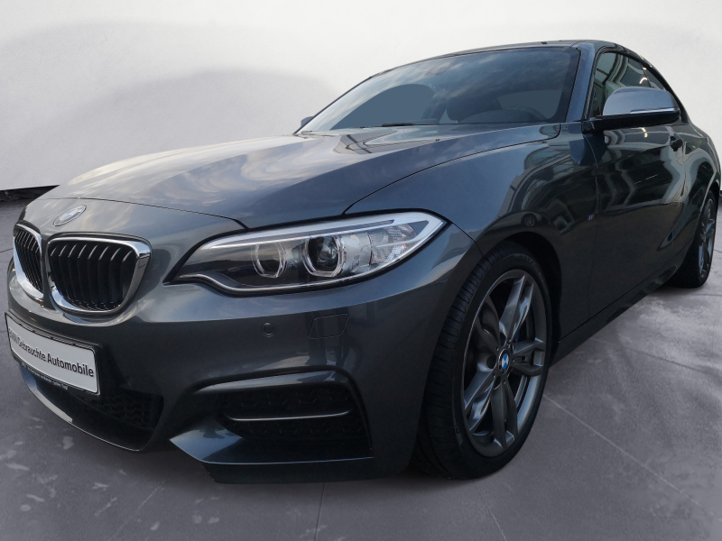 BMW - M235i Coupe