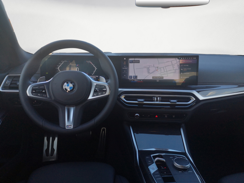 BMW - 330i xDrive Automatic