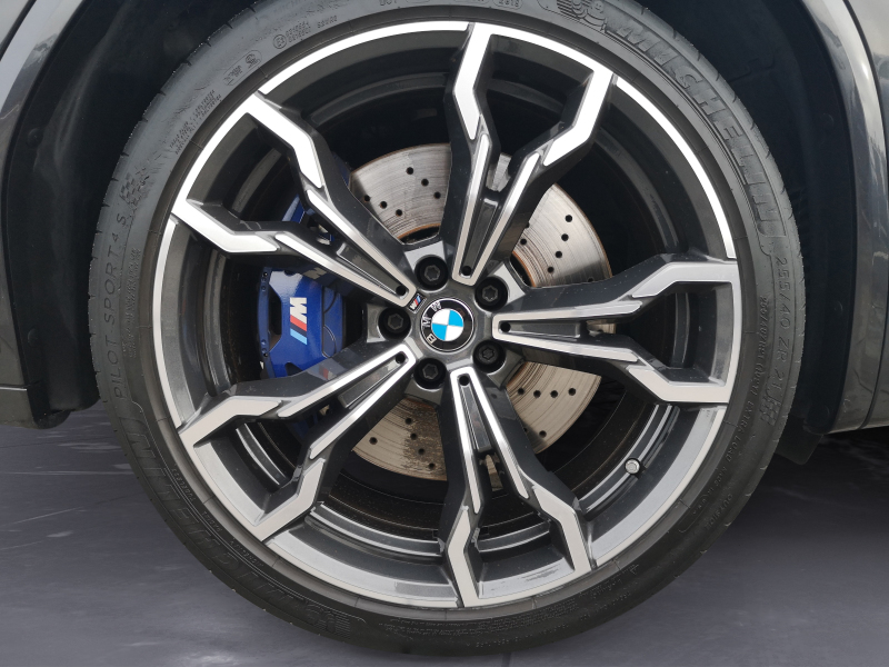 BMW - X4 M