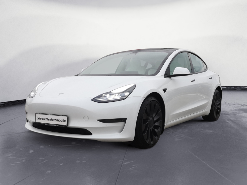 Andere - Model 3 Performance