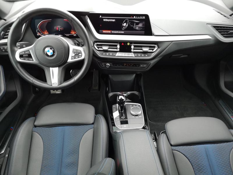 BMW - 218d Gran Coupe