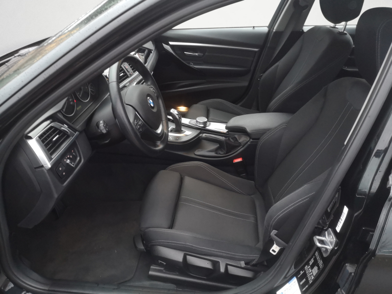 BMW - 340i Touring Sport Line Automatic