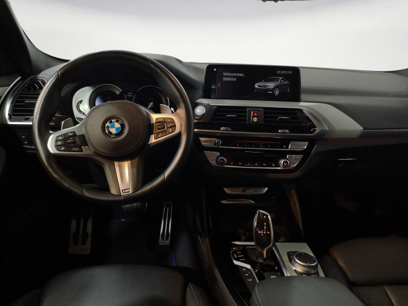 BMW - X4 M40i