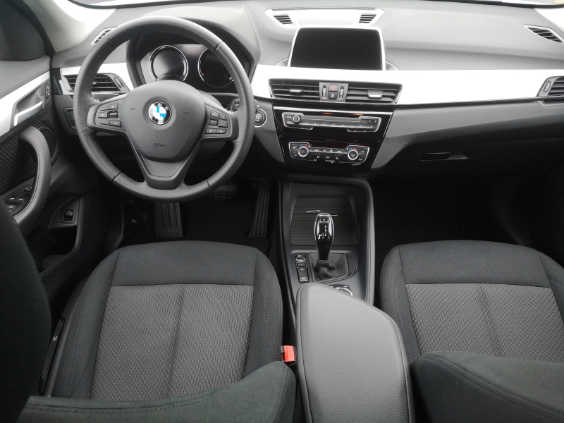 BMW - X1 xDrive20iA Advantage