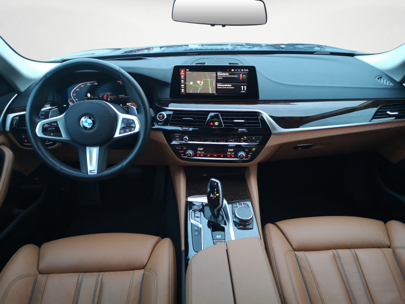 BMW - 540i xDrive Limousine Luxury Line