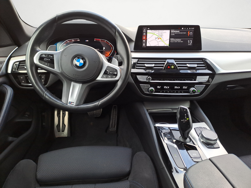 BMW - 530d Touring