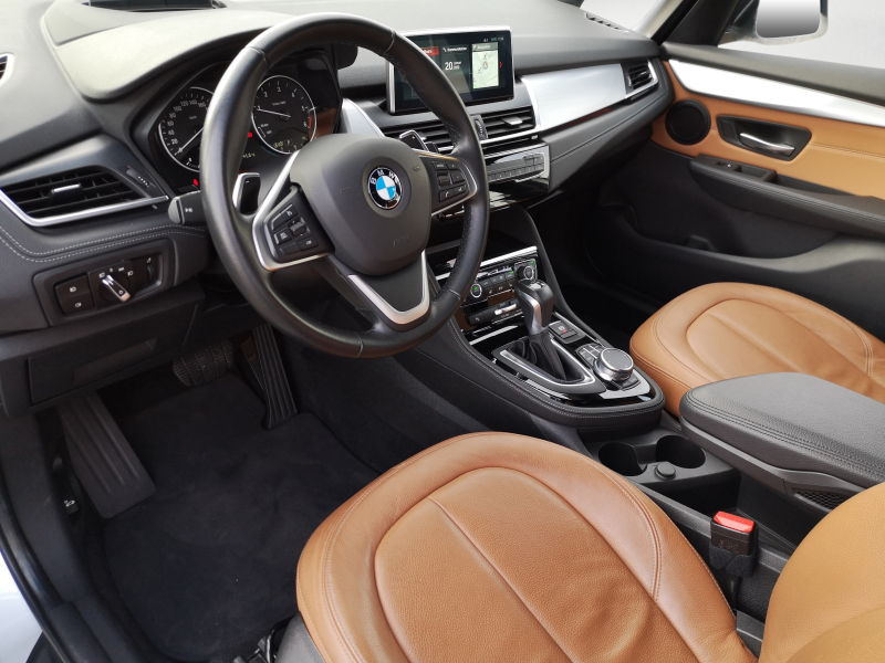 BMW - 218d Active Tourer Luxury Line