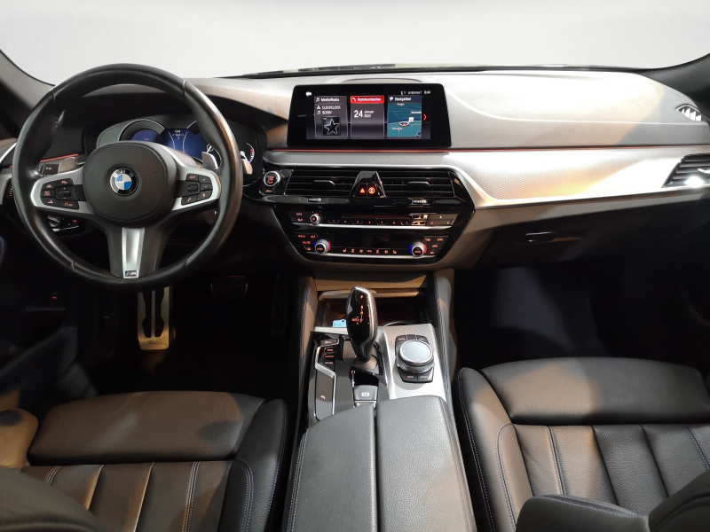 BMW - 530d xDrive Touring M-Sportpaket