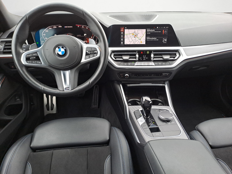 BMW - M340i xDrive Touring