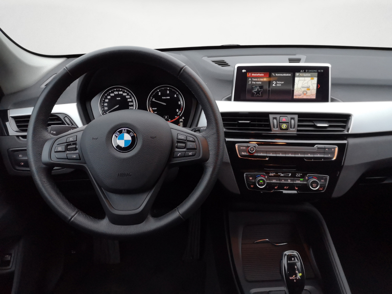BMW - X1 xDrive20d Advantage Steptronic