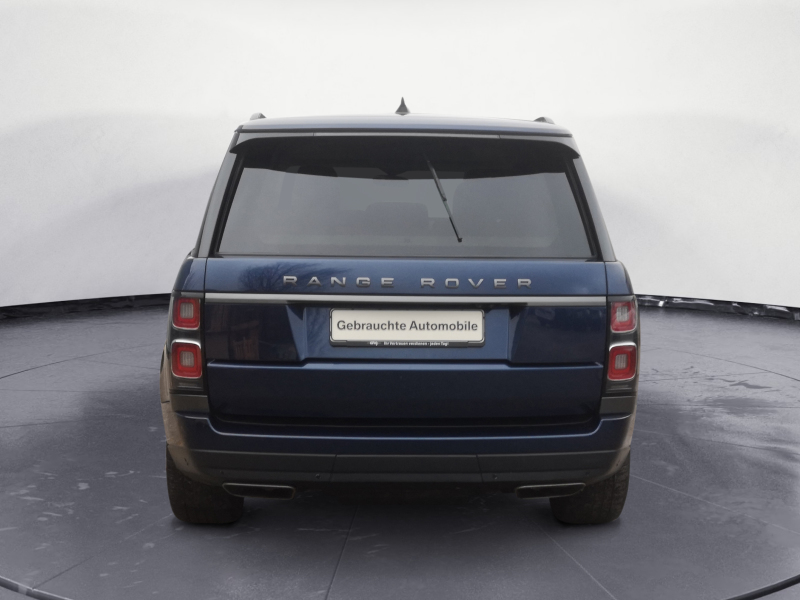 Land Rover - Range Rover V8 Vogue