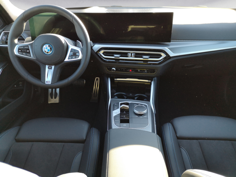 BMW - 330e xDrive Automatik