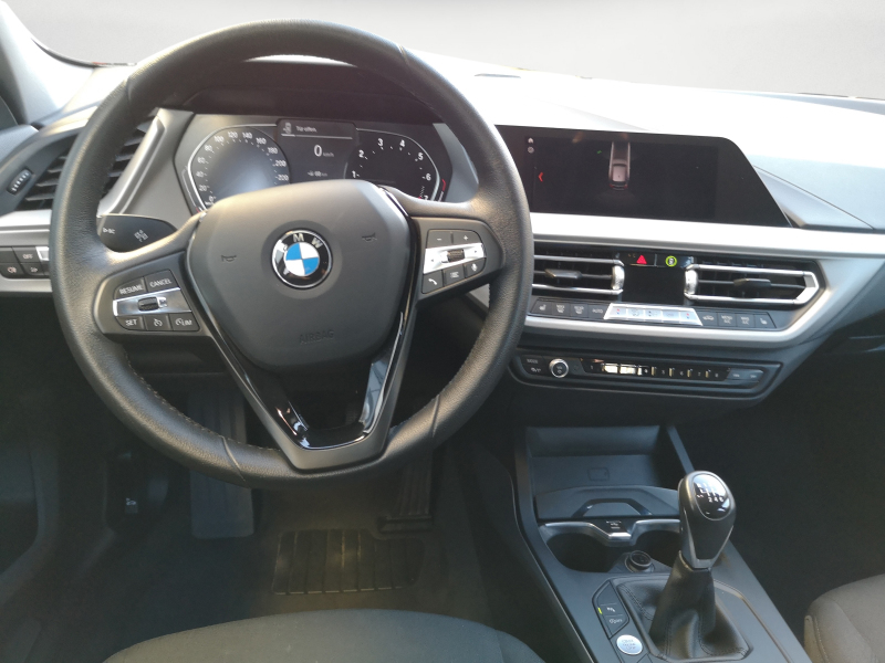 BMW - 118i Limousine Advantage