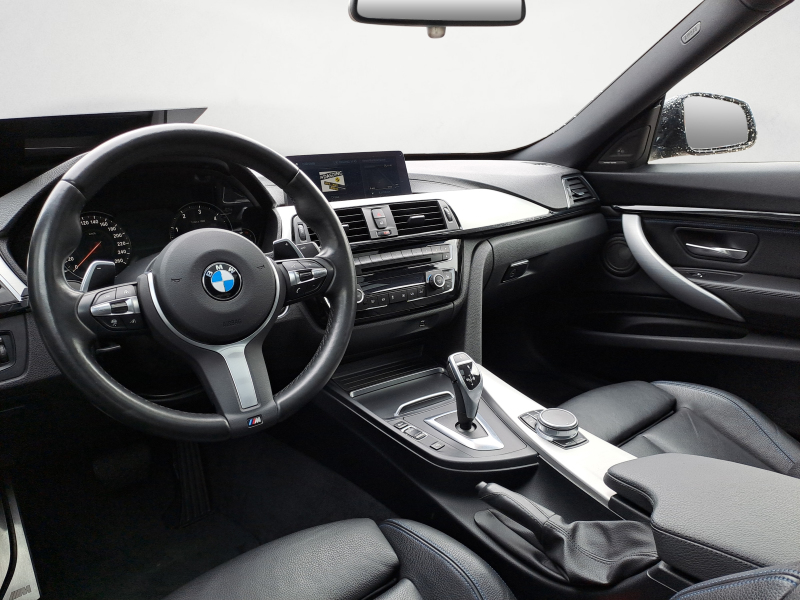 BMW - 330d Gran Turismo xDrive M Sport Autom