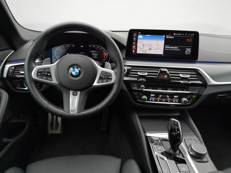 BMW - 530i xDrive M Sport Aut.