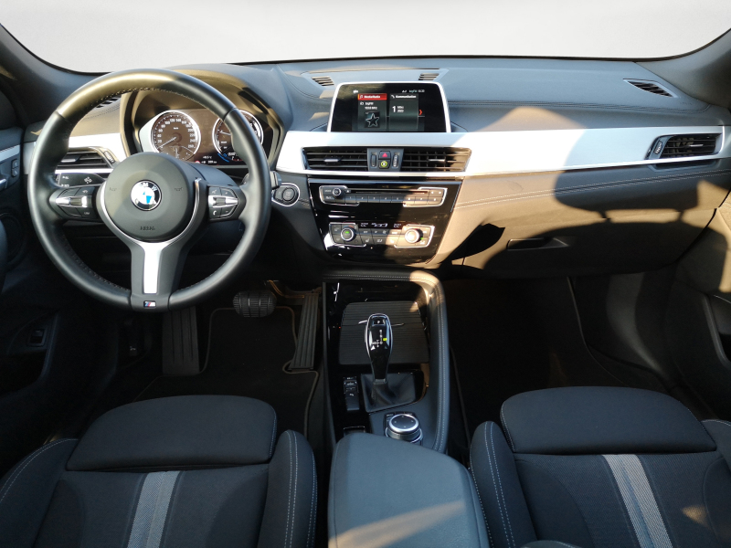 BMW - X2 sDrive18i Aut. Advantage
