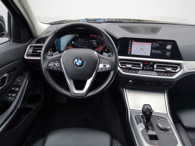 BMW - 330d xDrive Touring Sport Line Aut.