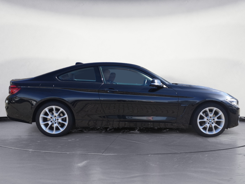 BMW - 420i Coupe Sport Line Aut.