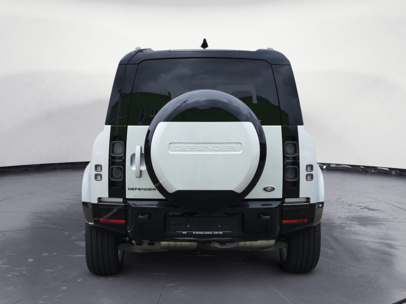 Land Rover - Defender 110 D300 X