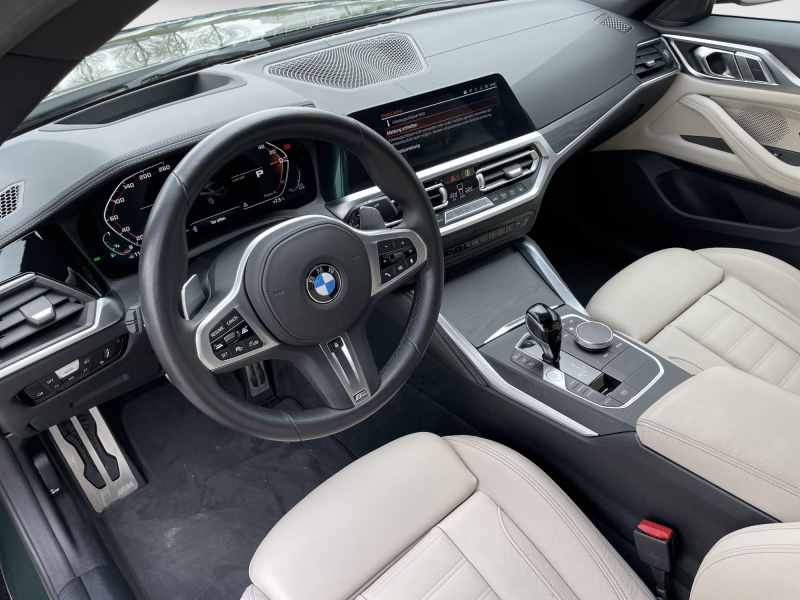 BMW - M440i xDrive Gran Coupe