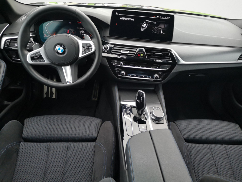 BMW - 530d Touring Aut.