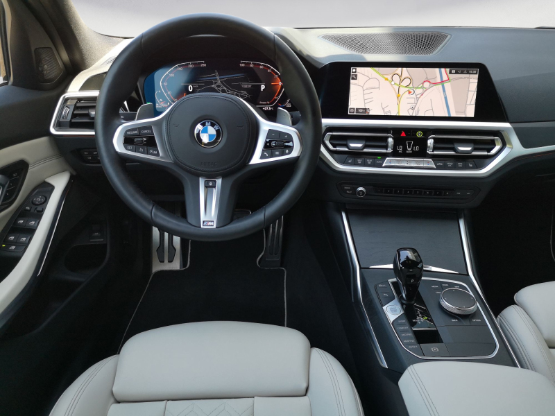 BMW - 330d xDrive M Sport
