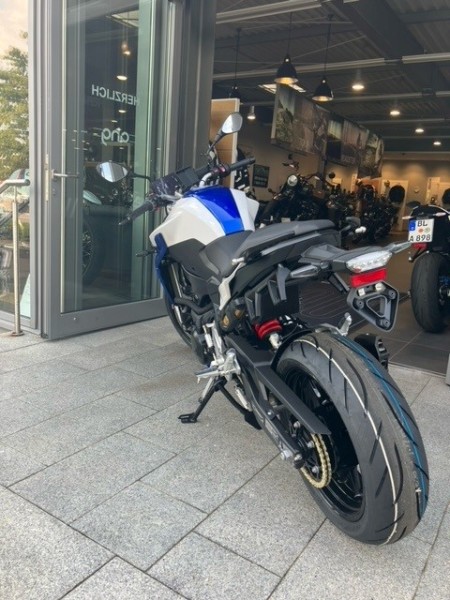 BMW Motorrad - F 900 R A2 mit Werksgarantie