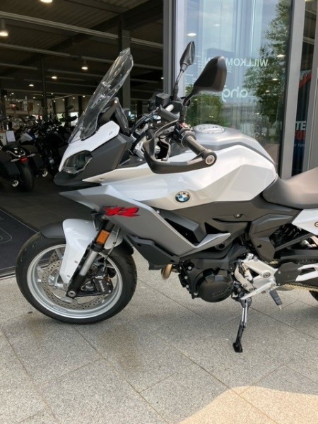 BMW Motorrad - F 900 XR mit Oil Inklusive Paket 5/50