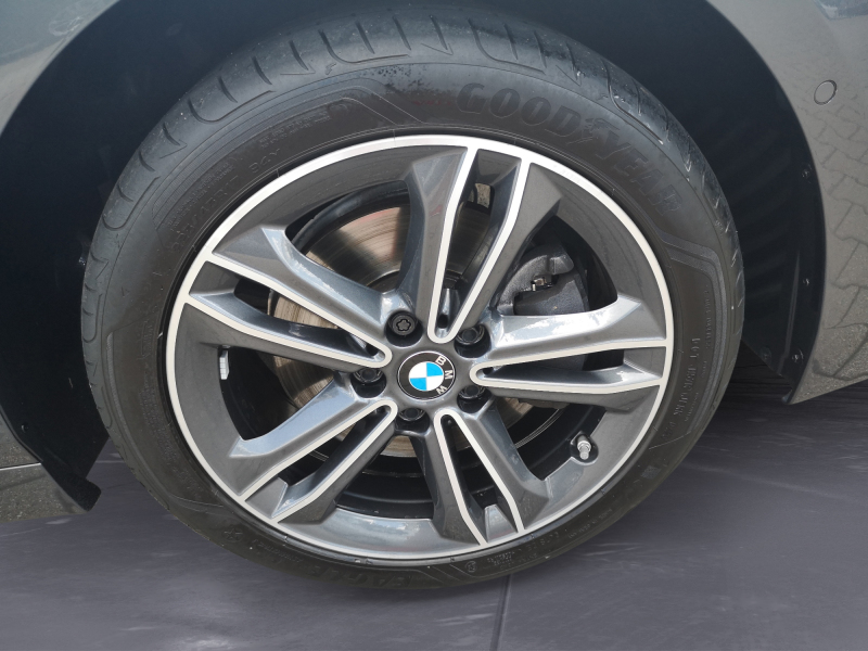 BMW - 218i Gran Coupe Sport Line