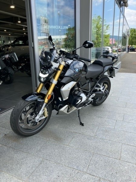 BMW Motorrad - R 1250 R mit Option 719 Frästeile-Paket 1 und 2