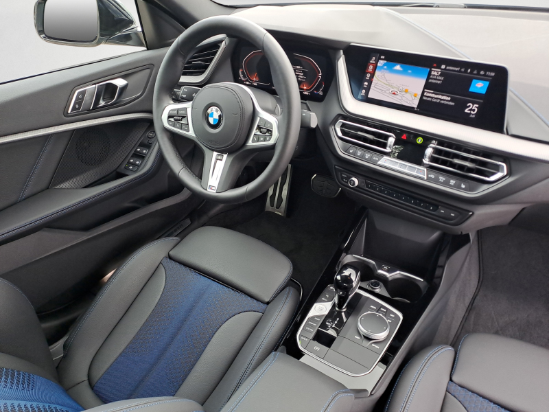 BMW - 220i Gran Coupe