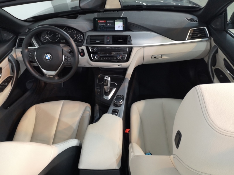 BMW - 420i Cabrio