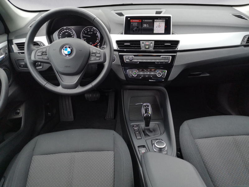 BMW - X1 sDrive20i Advantage