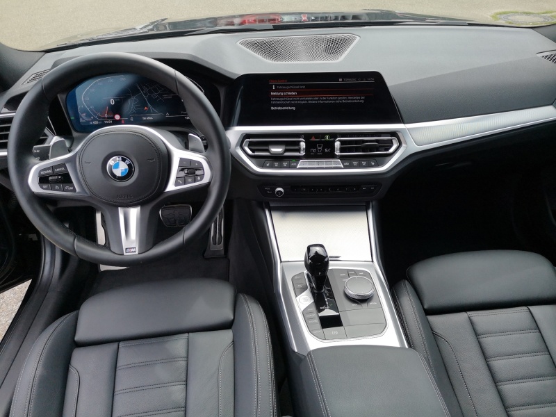 BMW - 330d M Sport