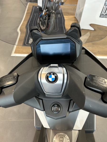 BMW Motorrad - C 400 GT mit neuem Service