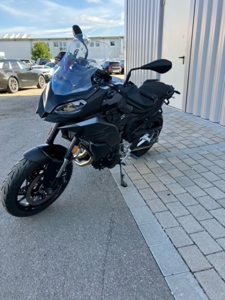 BMW Motorrad - F 900 XR mit Oil Inklusive Paket 5/50