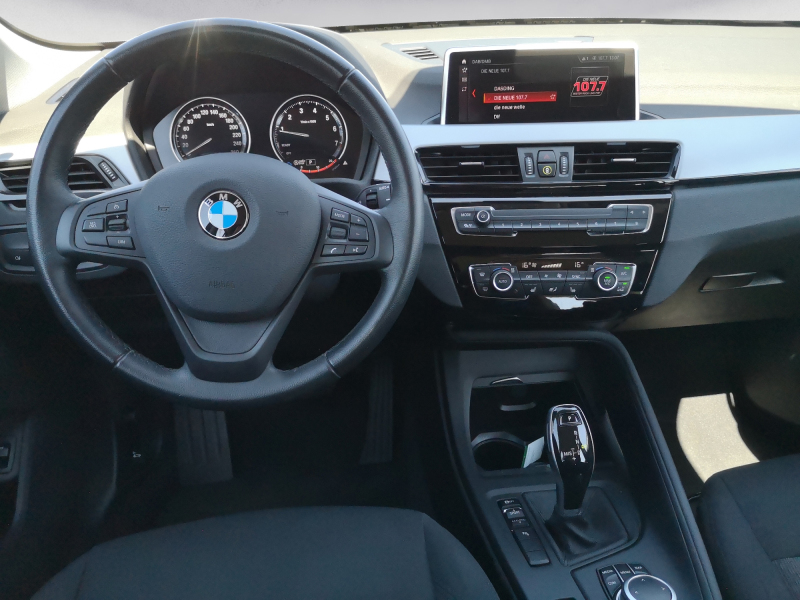 BMW - X1 sDrive20i Advantage Steptronic DCT