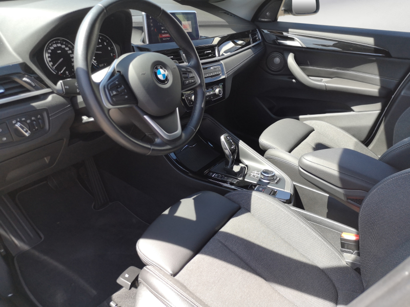 BMW - X1 sDrive20i Sport Line