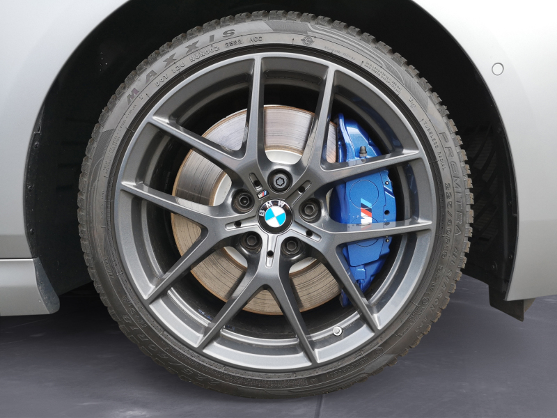 BMW - M235i xDrive Gran Coupe